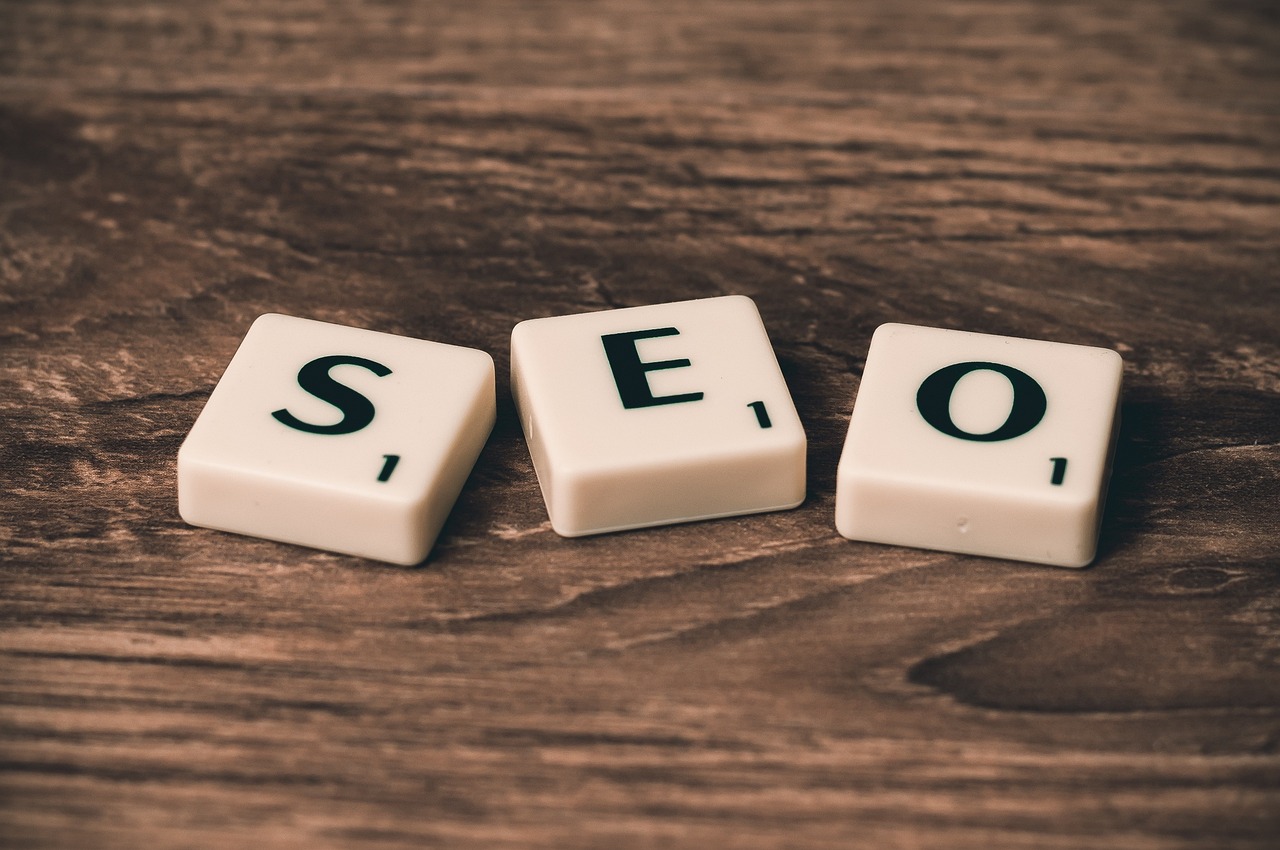 découvrez les meilleures pratiques de seo pour améliorer la visibilité de votre site web sur les moteurs de recherche. apprenez les techniques d'optimisation des mots-clés, de création de contenu de qualité et de backlinking pour augmenter votre trafic organique.